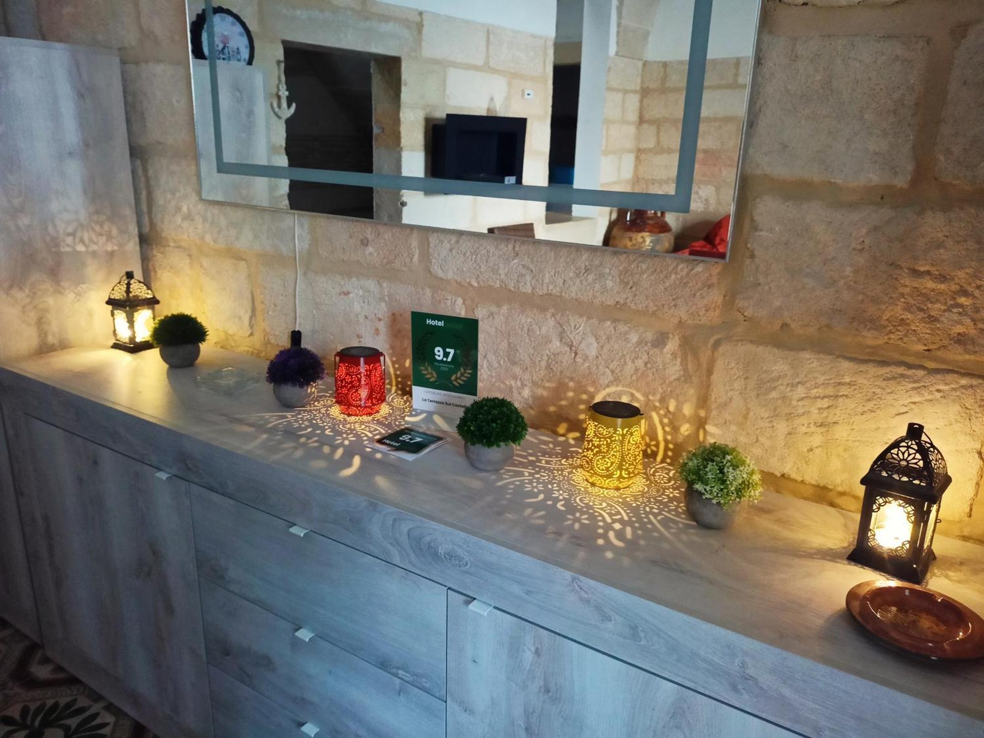 La Terrazza Sul Castello Leilighet Palmariggi Eksteriør bilde