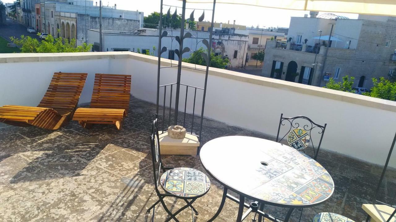 La Terrazza Sul Castello Leilighet Palmariggi Eksteriør bilde